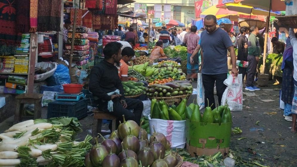 শীতের সবজিতে কাঁচাবাজারে স্বস্তি